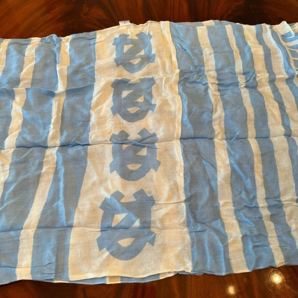 UNC North Carolina Tar Heels Infinity Scarf Carolina Blue